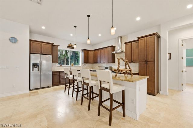 181 35th AVE NE, Naples, FL 34120