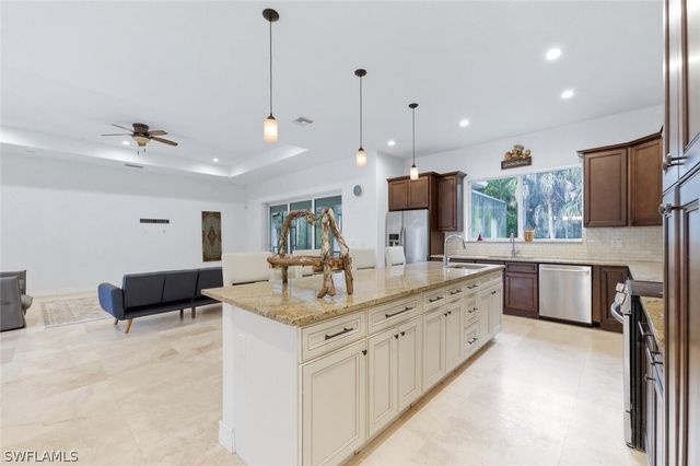 181 35th AVE NE, Naples, FL 34120