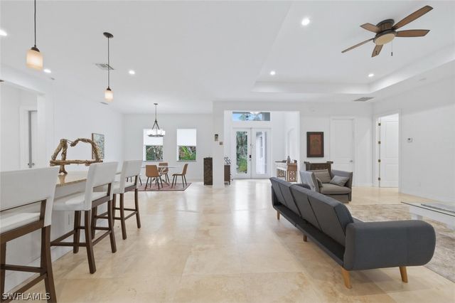 181 35th AVE NE, Naples, FL 34120