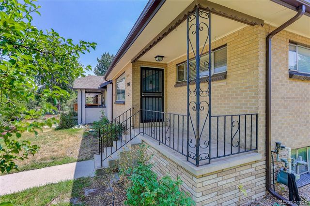 3386 W 36th Avenue, Denver, CO 80211