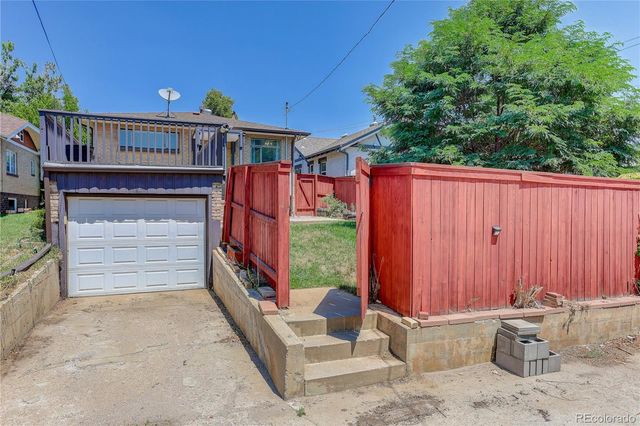 3386 W 36th Avenue, Denver, CO 80211