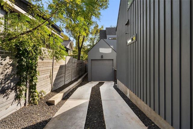 707 E Live Oak ST 2, Austin, TX 78704
