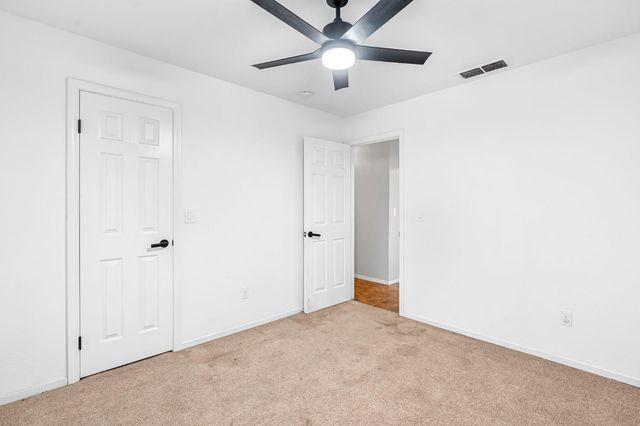 2273 N Mitre Ave, Fresno, CA 93722