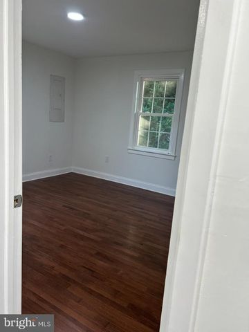 1313 CORAL SEA DR, Rockville, MD 20851