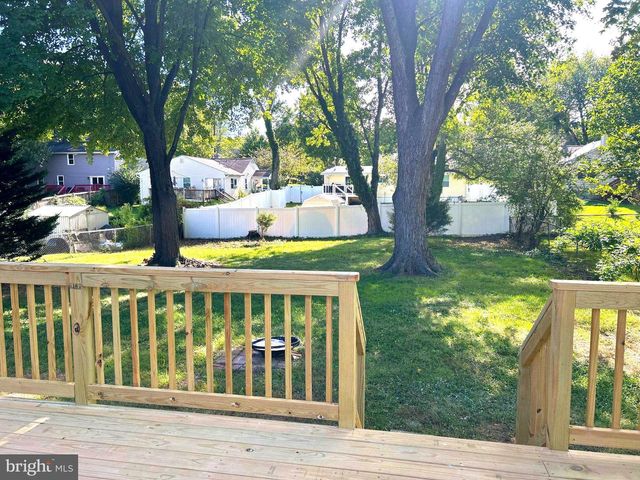 1313 CORAL SEA DR, Rockville, MD 20851