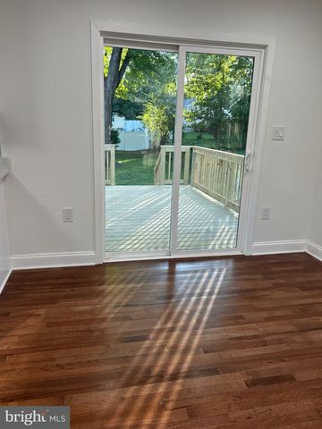 1313 CORAL SEA DR, Rockville, MD 20851