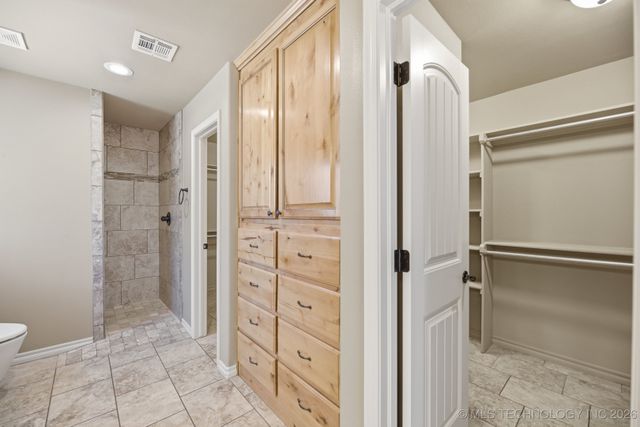 1530 W Keeling Avenue, Sapulpa, OK 74066