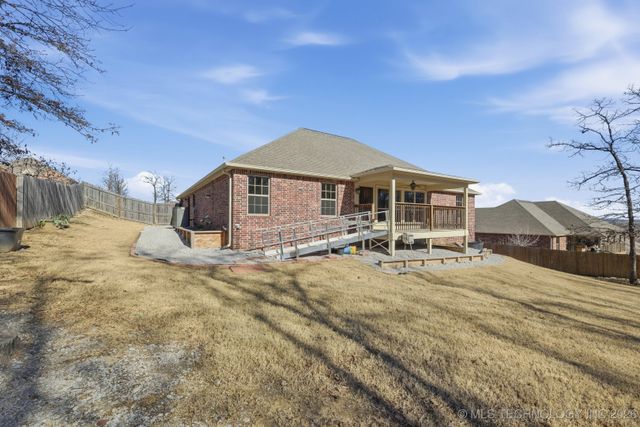 1530 W Keeling Avenue, Sapulpa, OK 74066