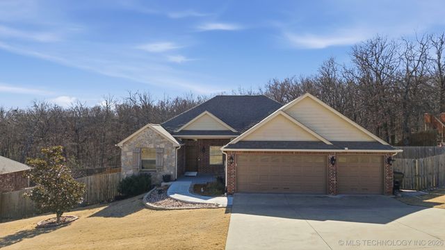 1530 W Keeling Avenue, Sapulpa, OK 74066