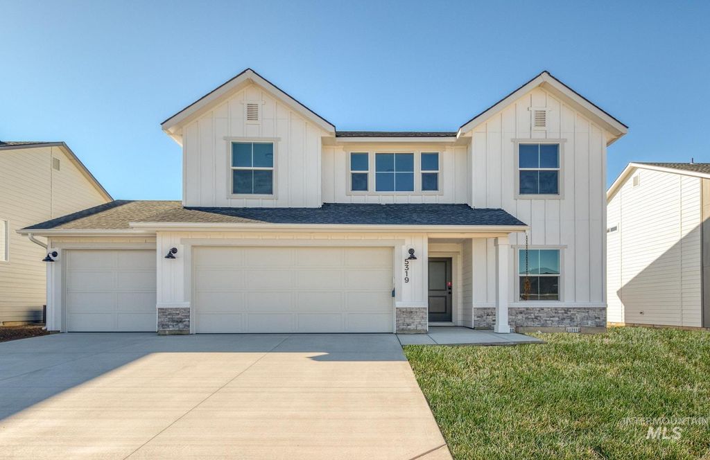11104 W Teratai St, Star, ID 83669