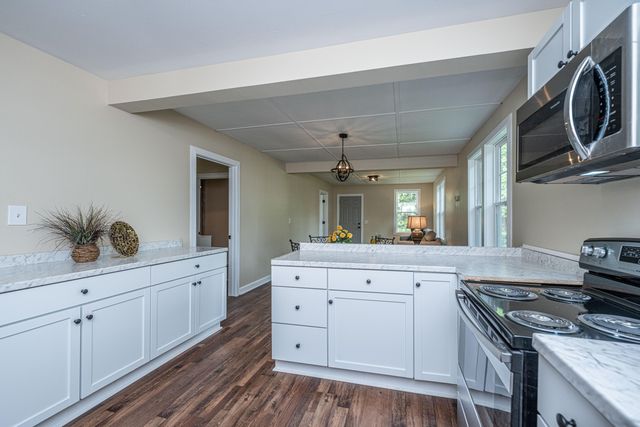 1146 Bennett Circle, Holly Hill, SC 29059