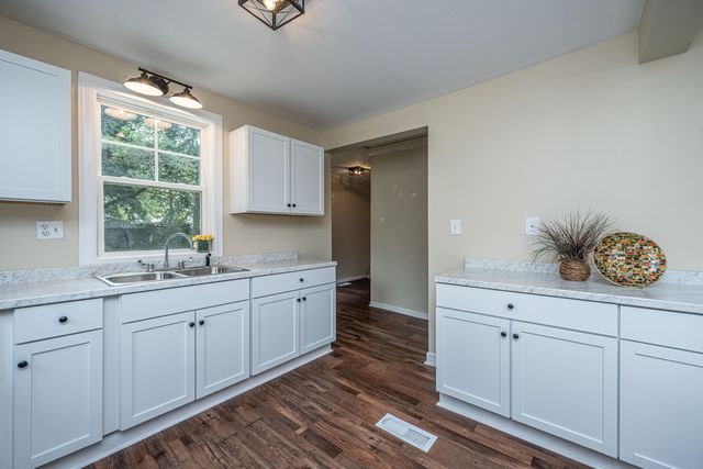 1146 Bennett Circle, Holly Hill, SC 29059