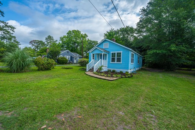 1146 Bennett Circle, Holly Hill, SC 29059