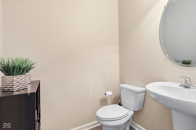 9654 Calamus Drive, Noblesville, IN 46060