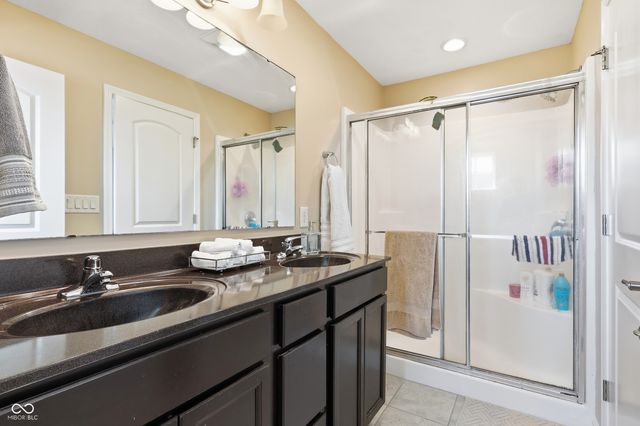 9654 Calamus Drive, Noblesville, IN 46060