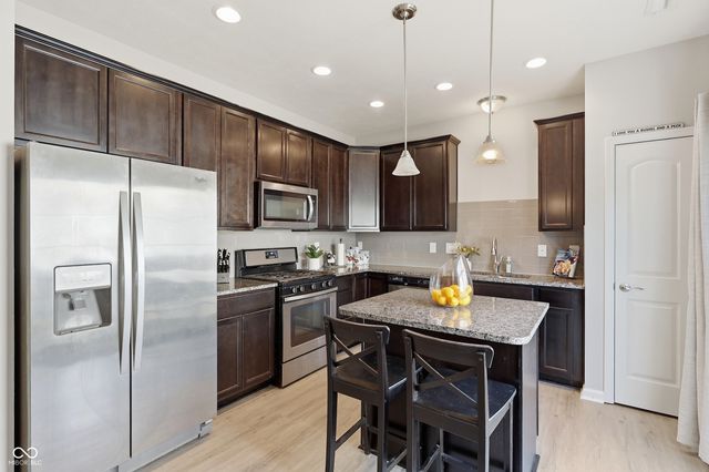 9654 Calamus Drive, Noblesville, IN 46060