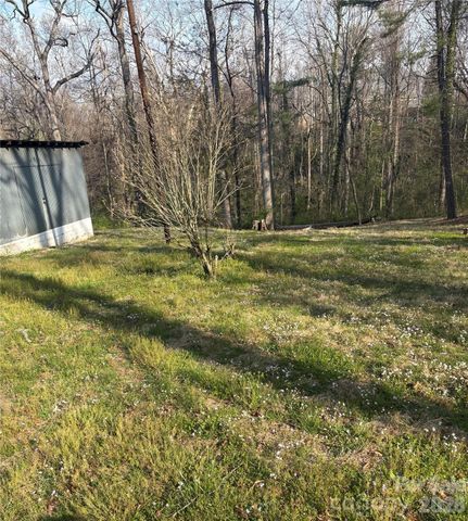 67 Shawnee Trail, Asheville, NC 28805