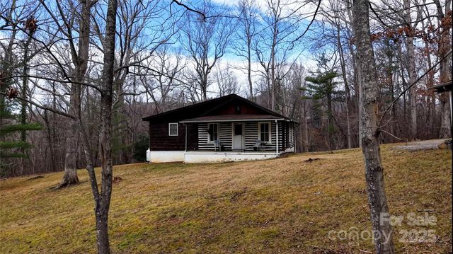 67 Shawnee Trail, Asheville, NC 28805