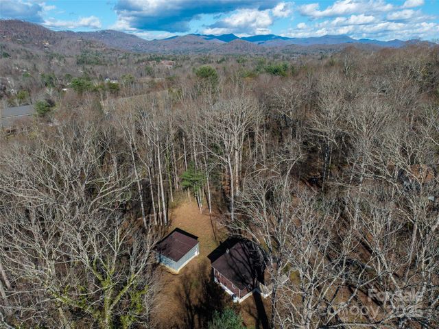 67 Shawnee Trail, Asheville, NC 28805