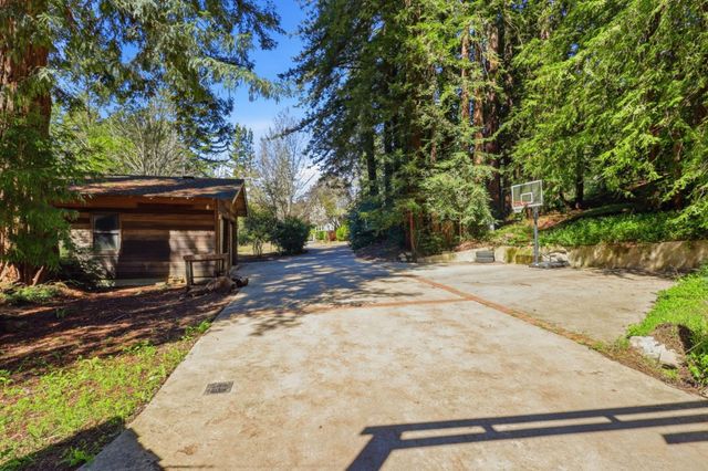 17760 China Grade Road, Boulder Creek, CA 95006