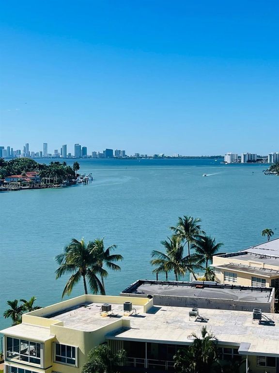 Image 2 of property listing at 900 Bay Dr 821, Miami Beach, FL 33141