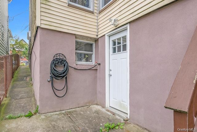 3713 Willett Avenue, Bronx, NY 10467