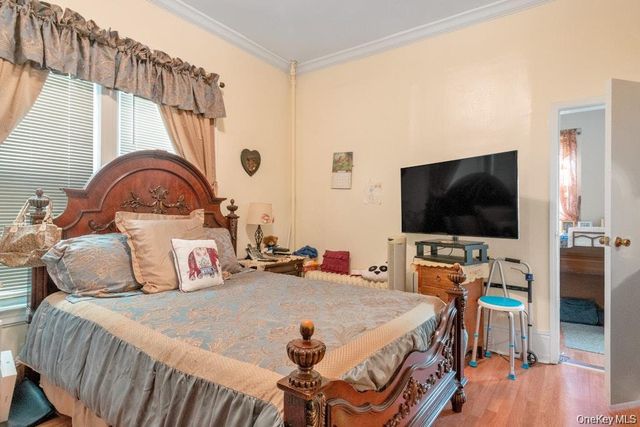 3713 Willett Avenue, Bronx, NY 10467