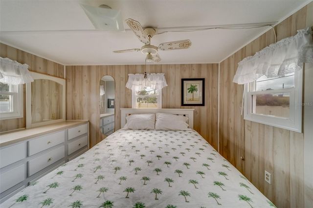 35204 ADA AVENUE, Zephyrhills, FL 33541