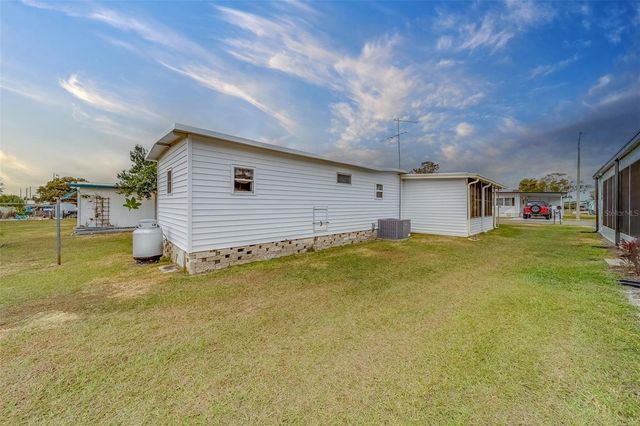 35204 ADA AVENUE, Zephyrhills, FL 33541