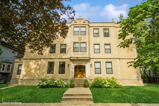 5526 N Magnolia Avenue 33, Chicago, IL 60640