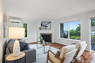 10110 NE 60th Street #101, Kirkland, WA 98033