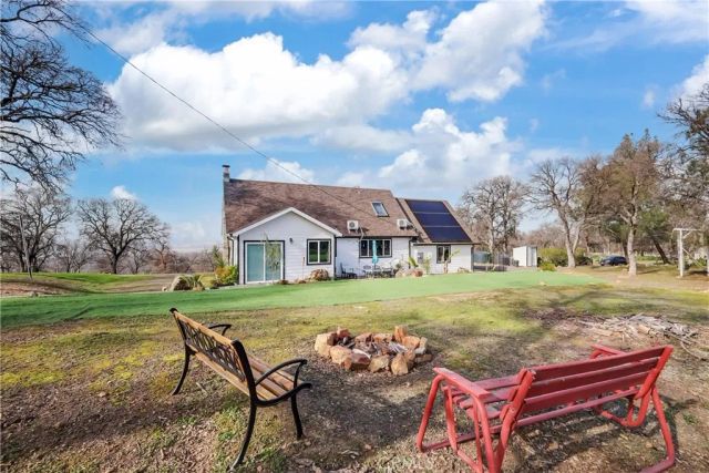 211 Sunny Hills Road, Bangor, CA 95901