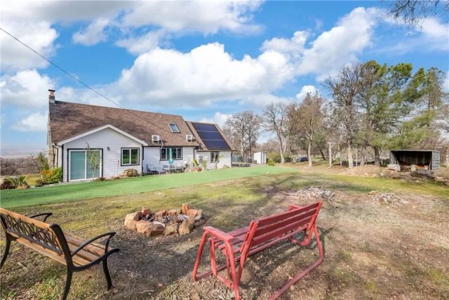 211 Sunny Hills Road, Bangor, CA 95901