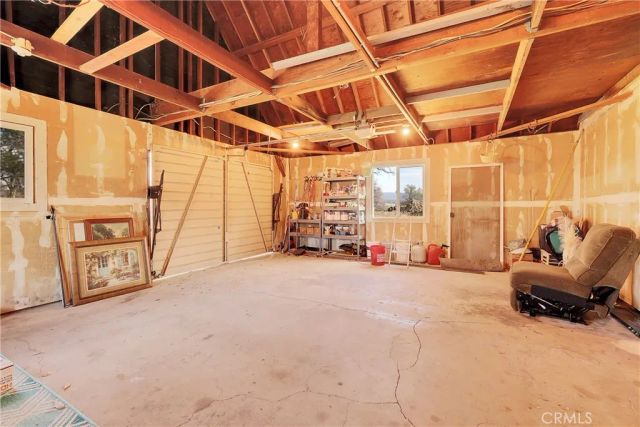 211 Sunny Hills Road, Bangor, CA 95901