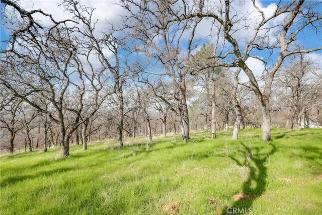 211 Sunny Hills Road, Bangor, CA 95901