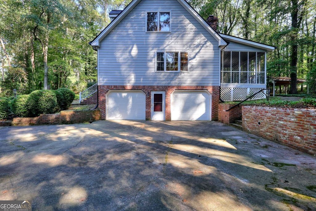 1786 SW Bear Cave SW, Lilburn, GA 30047 — photo 2