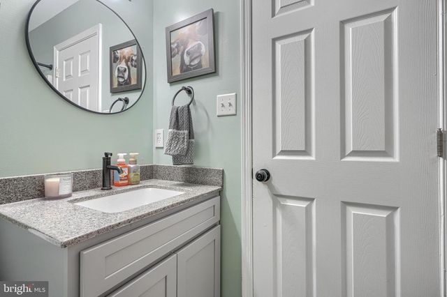 72 CATALPA DR, North East, MD 21901