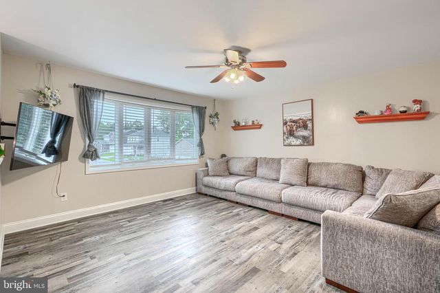 72 CATALPA DR, North East, MD 21901