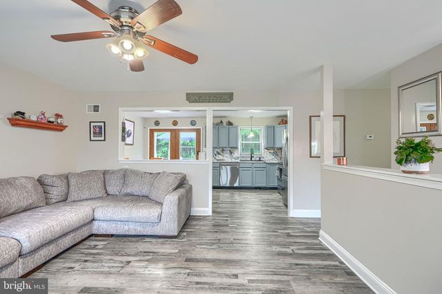 72 CATALPA DR, North East, MD 21901