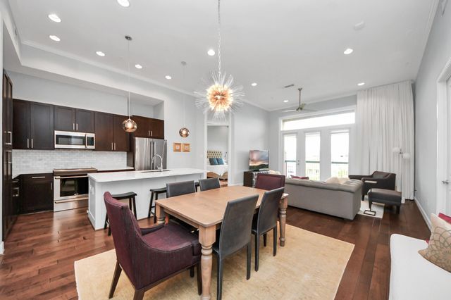 300 St Joseph Parkway 416, Houston, TX 77002