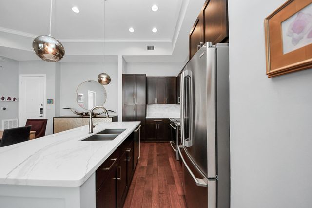 300 St Joseph Parkway 416, Houston, TX 77002