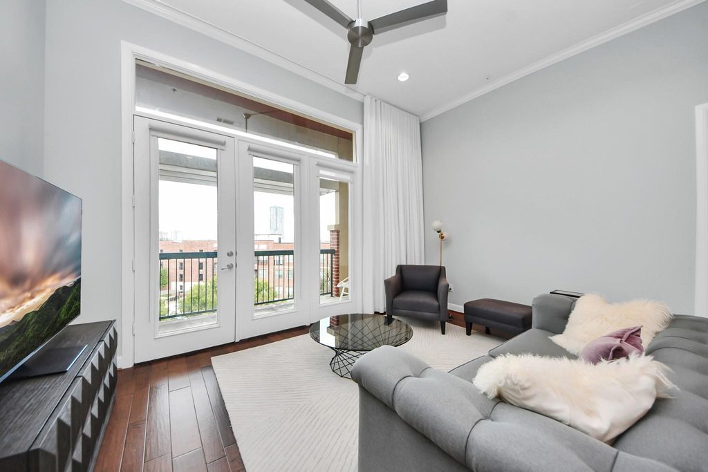 300 St Joseph Parkway 416, Houston, TX 77002