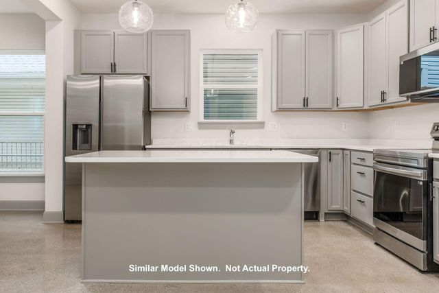 128 N Central Avenue, Columbus, OH 43222