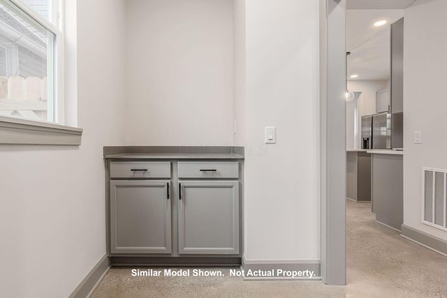 128 N Central Avenue, Columbus, OH 43222