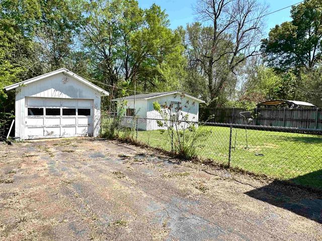 3114 Broadway Blvd, Kilgore, TX 75662