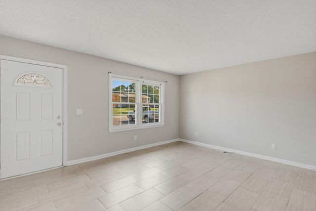 114 Brush Boulevard, Goose Creek, SC 29445