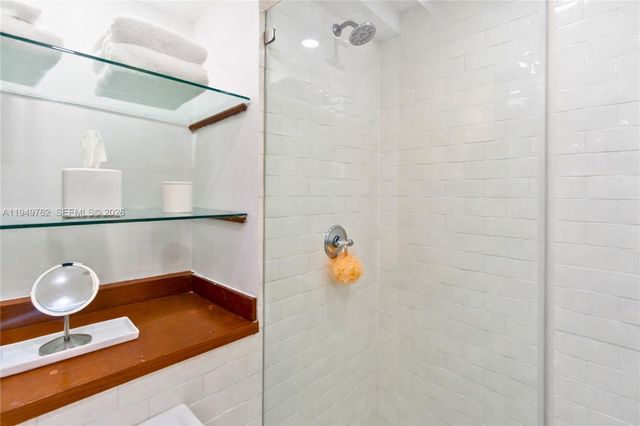 100 Lincoln Rd 1447, Miami Beach, FL 33139