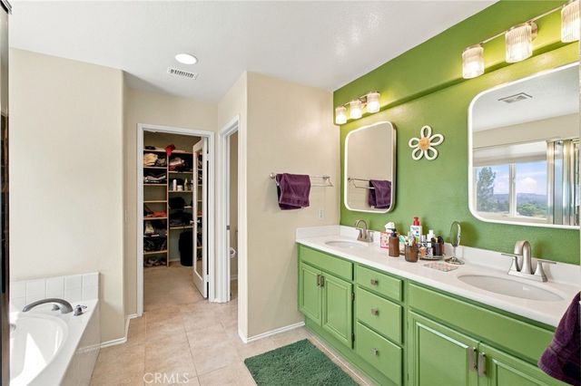 33410 Wallace, Yucaipa, CA 92399