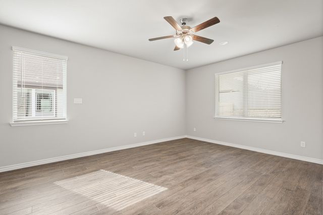 10628 Stag Lane, Fort Worth, TX 76036