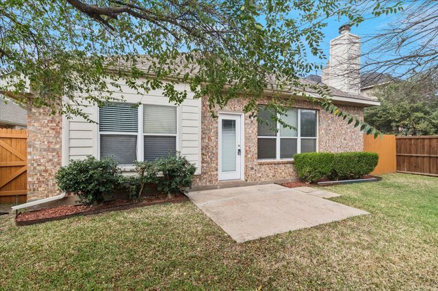 2657 Red Spruce Drive, Little Elm, TX 75068